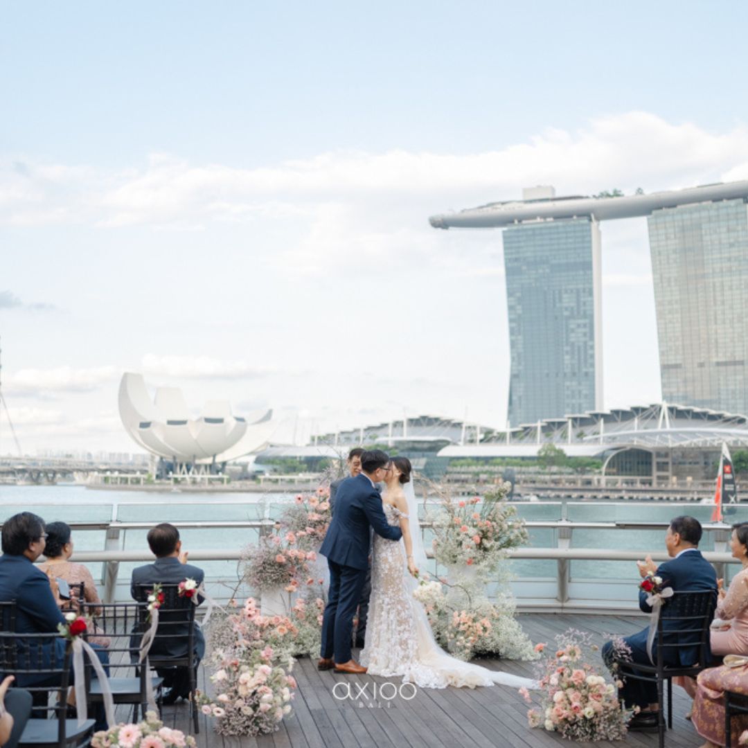 Monti real wedding moment